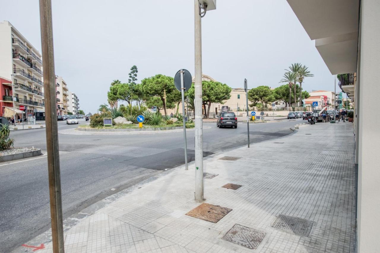 Home Square Milazzo Zewnętrze zdjęcie